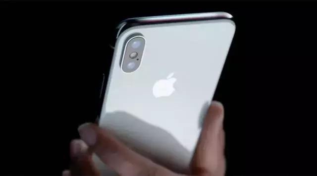 iPhone X 二代疑走漏，提早了解一下