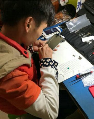 徐州泉山区的苹果维修点百邦-徐州新都商业广场店评价