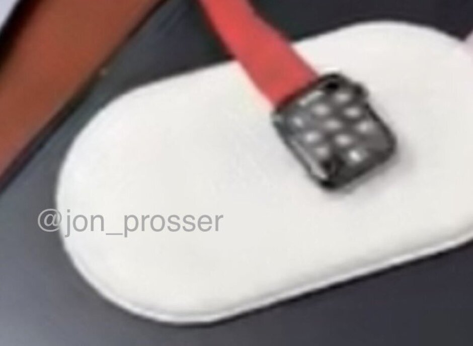 这张照片或许可以证明苹果公司重振了AirPower