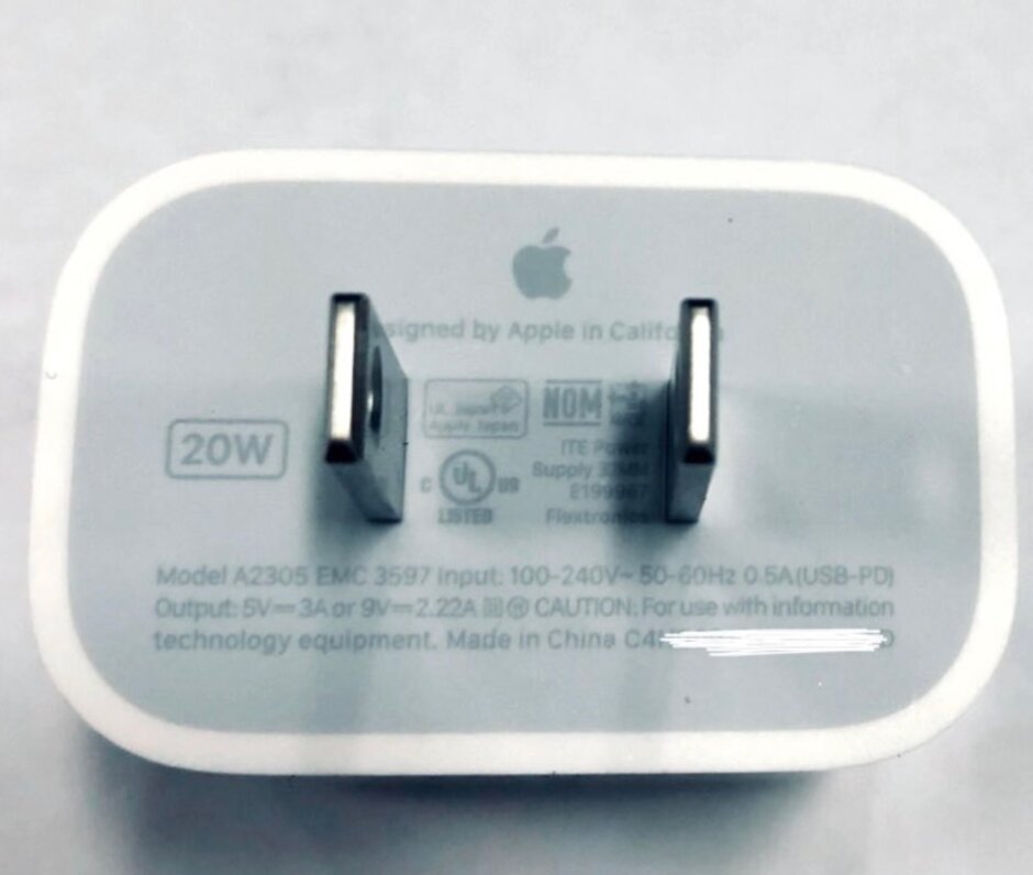苹果试图让用户准备好接受5G版iPhone 12没有充电器的现实