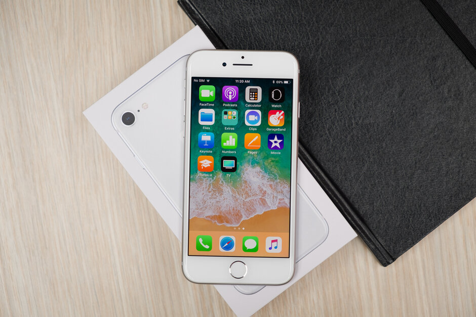 iPhone SE和iPhone 11占据了第三季度美国iPhone销量的一半以上