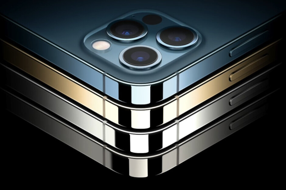 大流行影响了iPhone的销售，促进了iPad的销售;苹果公司实现了五年目标，值得称赞